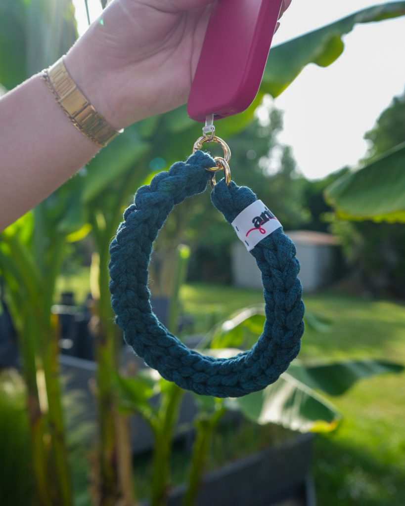 cordon-telephone-crochet-bleuet-ete-2